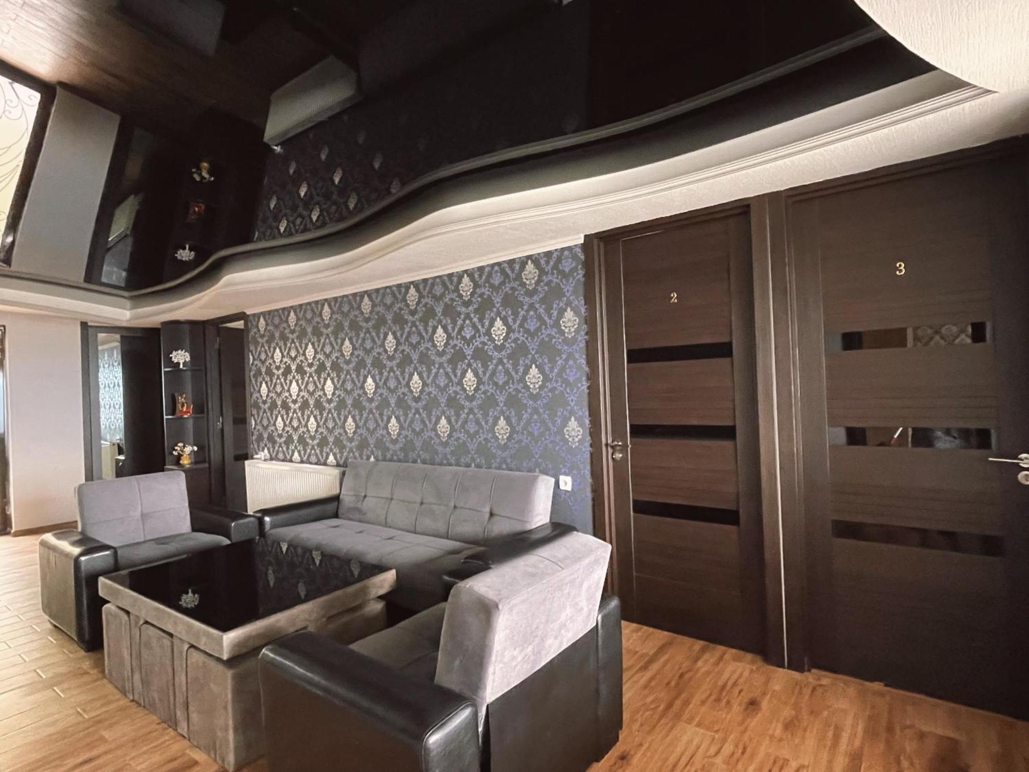 Lilu Apartment Telavi Bagian luar foto